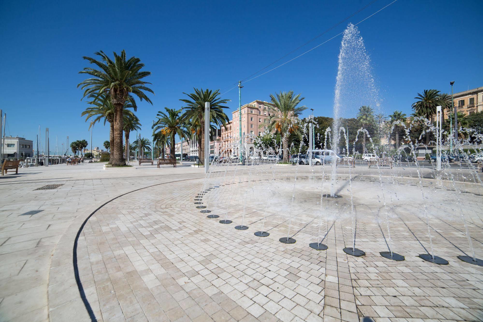 Budget Rooms Cagliari Esterno foto