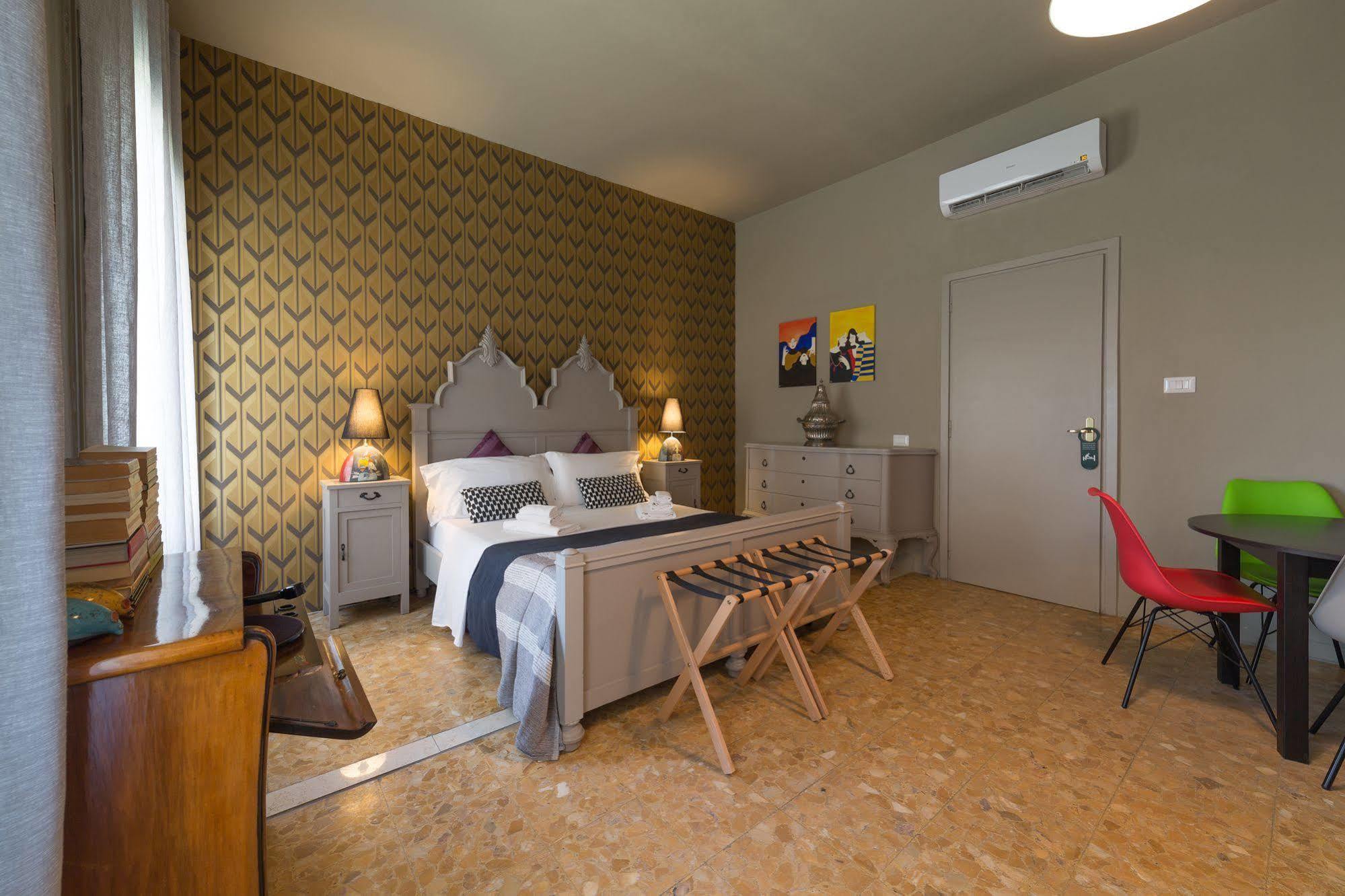 Budget Rooms Cagliari Esterno foto